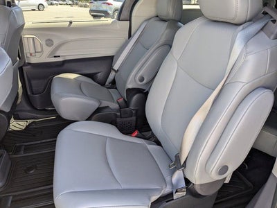 2023 Toyota Sienna XLE 7 Passenger