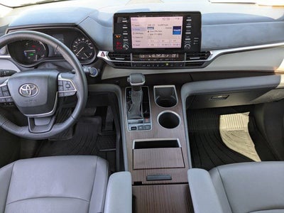 2023 Toyota Sienna XLE 7 Passenger