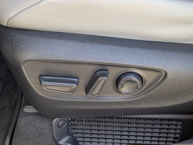 2023 Toyota Sienna XLE 7 Passenger