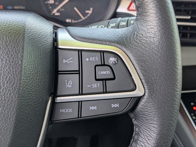 2023 Toyota Sienna XLE 7 Passenger
