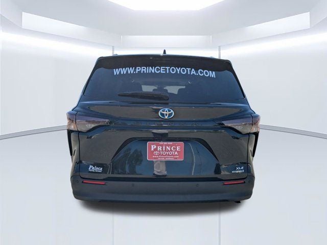 2023 Toyota Sienna XLE 7 Passenger