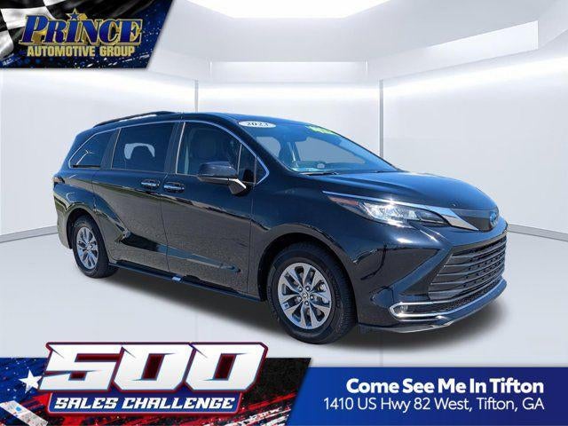 2023 Toyota Sienna XLE 7 Passenger