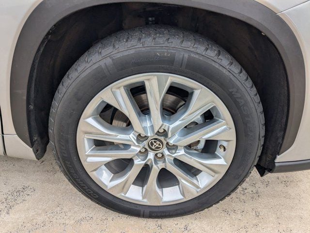 2022 Toyota Highlander Limited