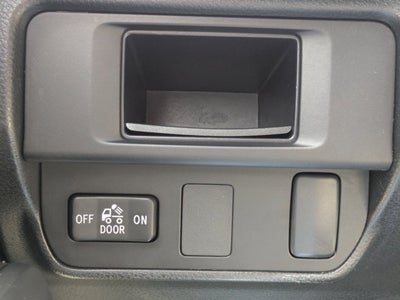 2017 Toyota Tacoma SR