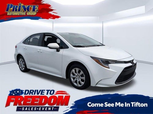 2025 Toyota Corolla LE