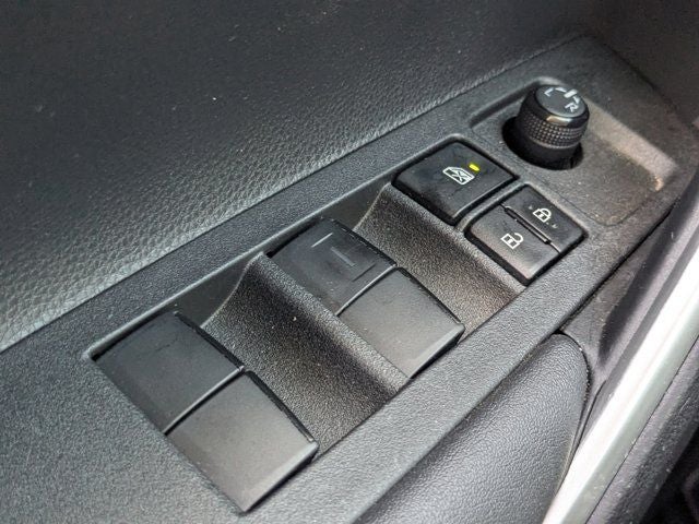 2023 Toyota Corolla Cross L