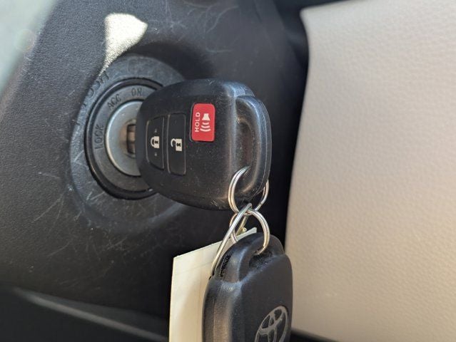 2024 Toyota Corolla Cross L