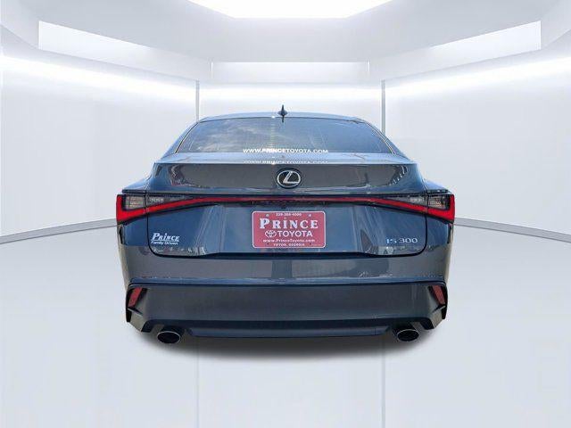 2021 Lexus IS 300