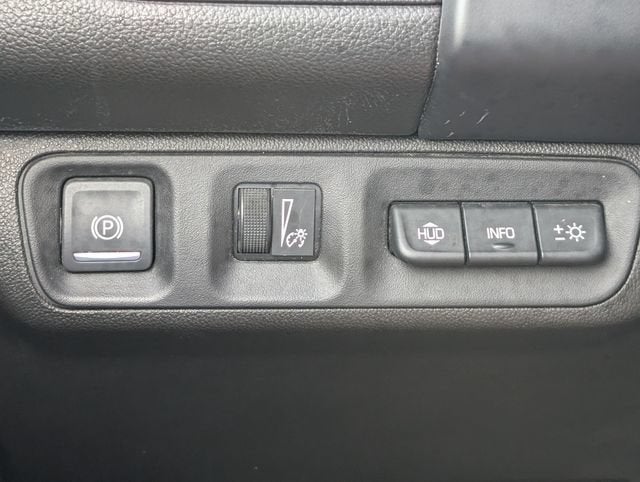 2021 GMC Acadia AT4