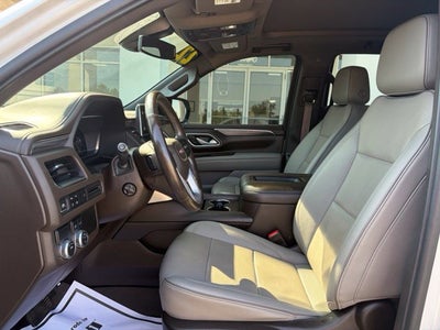 2022 GMC Yukon SLT