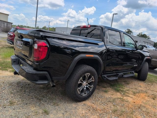 2024 GMC Canyon AT4