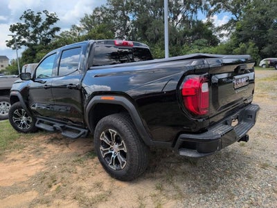 2024 GMC Canyon AT4