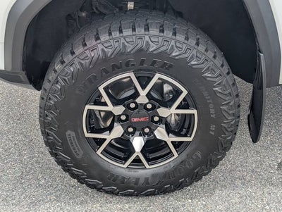 2024 GMC Canyon AT4X