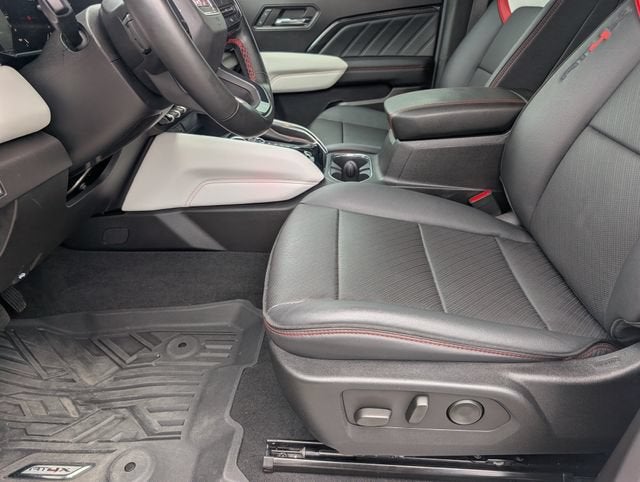 2024 GMC Canyon AT4X
