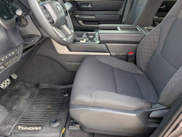 2023 Toyota Tundra 4WD SR5