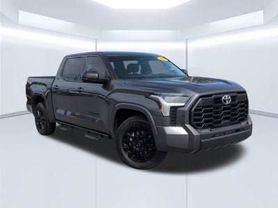 2023 Toyota Tundra 4WD SR5
