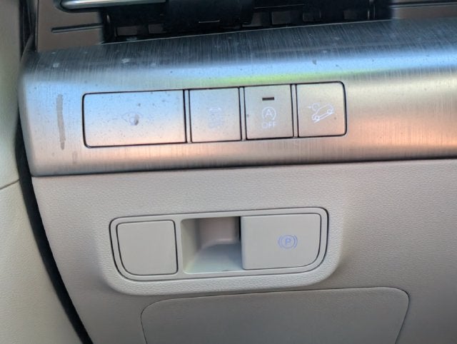 2024 Hyundai Kona SE
