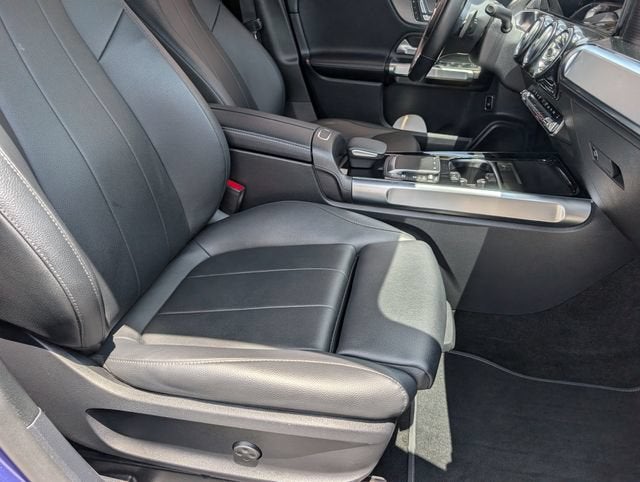 2021 Mercedes-Benz GLB GLB 250