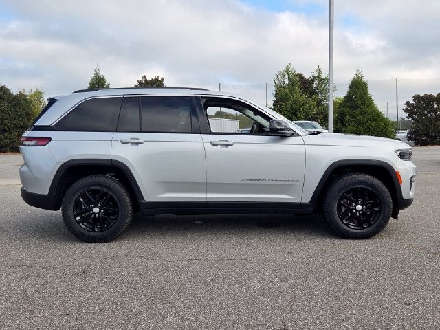 2024 Jeep Grand Cherokee Laredo X