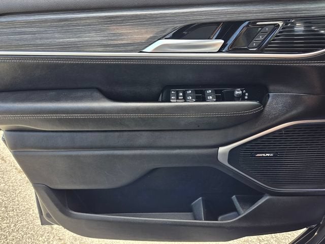 2024 Jeep Wagoneer L Series III