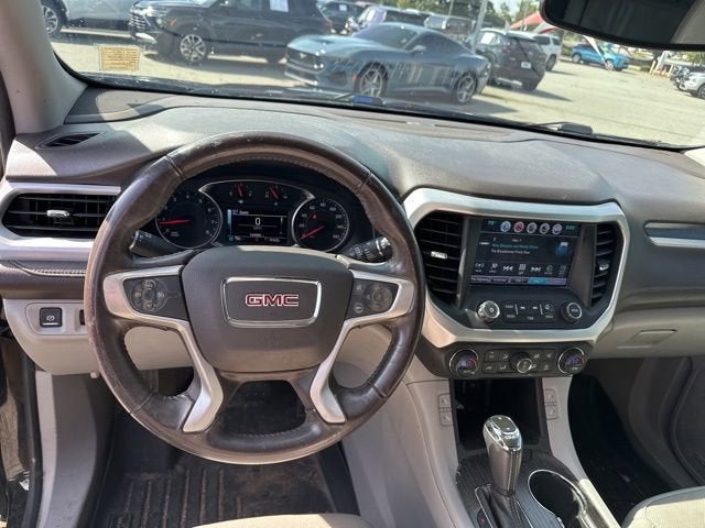 2017 GMC Acadia SLT