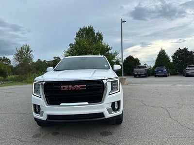 2024 GMC Yukon XL SLE