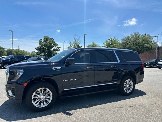 2023 GMC Yukon 2WD SLT's photo
