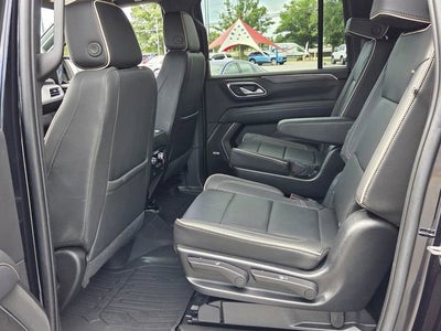 2023 GMC Yukon XL SLT