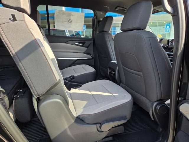 2027 Chevrolet Traverse LT - Photo 14