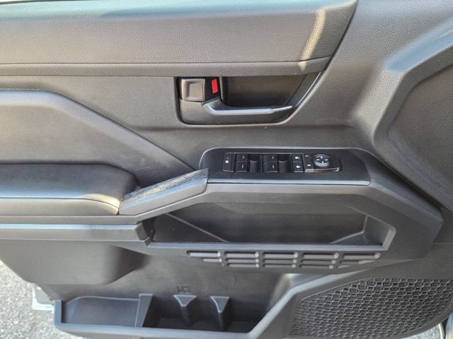 2024 Toyota Tacoma 2WD SR5