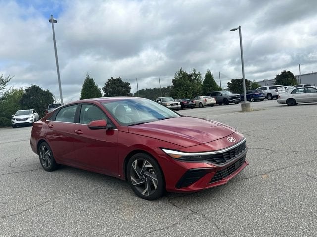 2025 Hyundai Elantra Limited