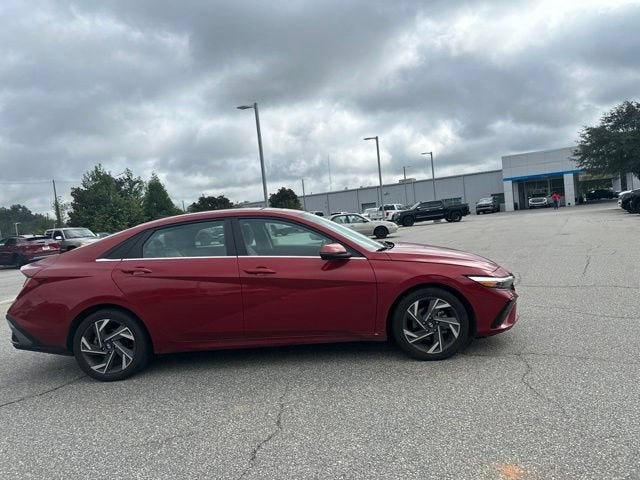 2025 Hyundai Elantra Limited