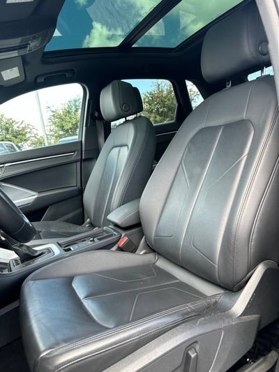 2024 Audi Q3 S line Premium