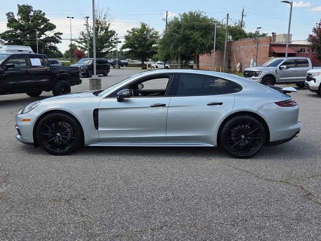 2019 Porsche Panamera RWD