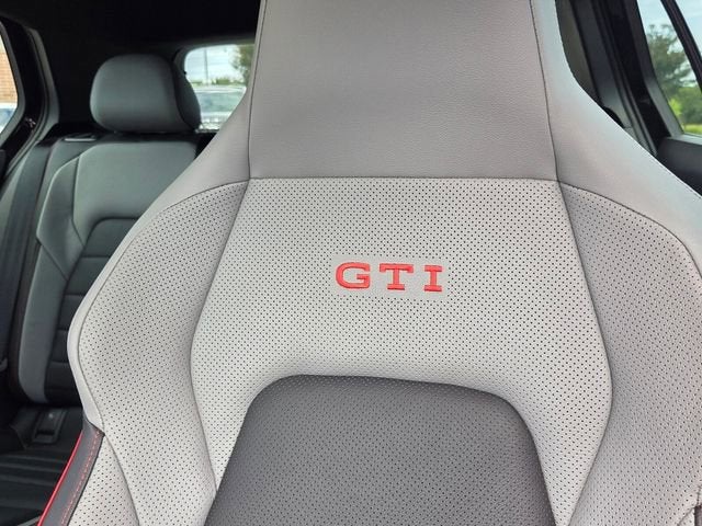 2024 Volkswagen Golf GTI Autobahn
